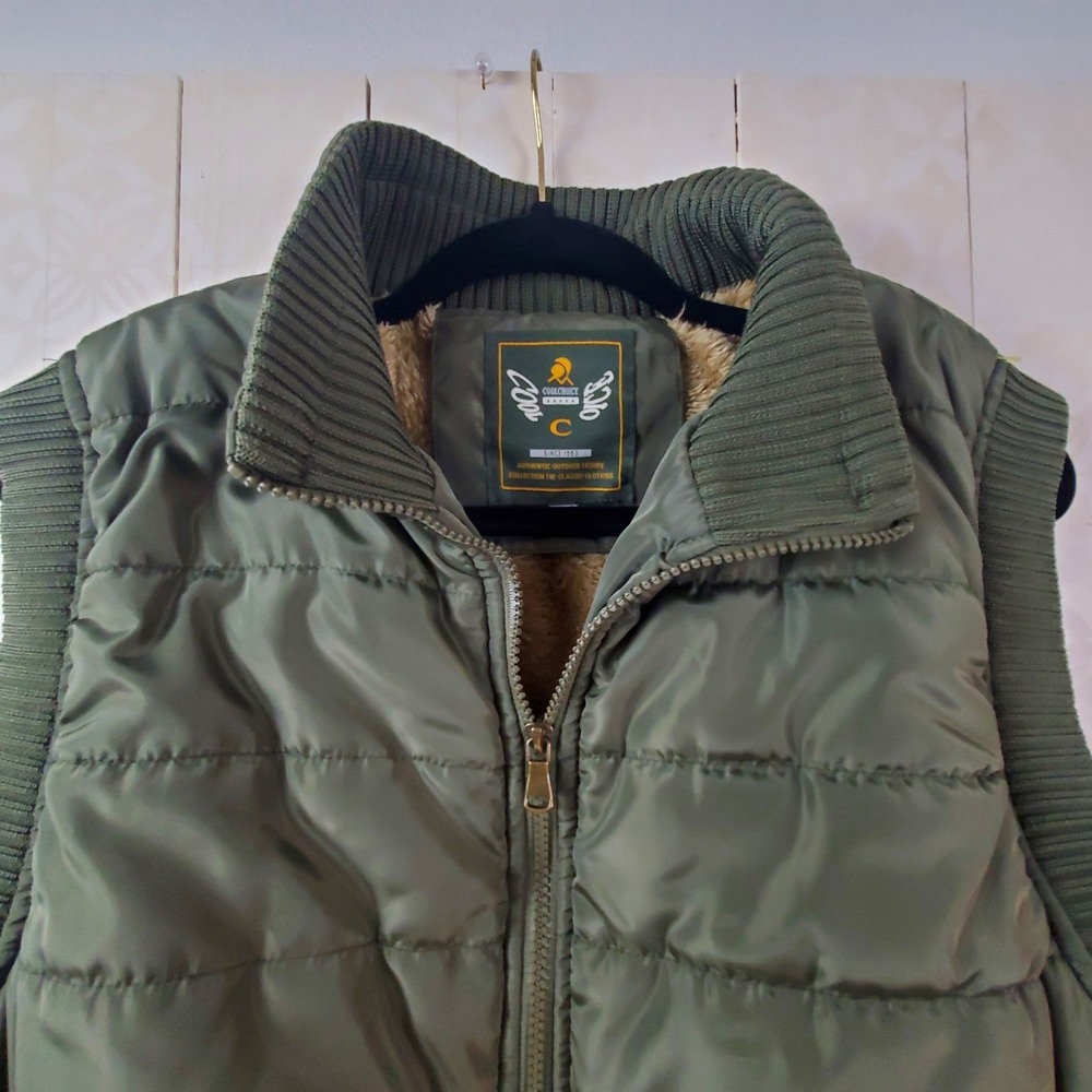 Cool Choice Mens Olive Green Puffer Vest Faux Fur Lined Ribbed Trim Size L